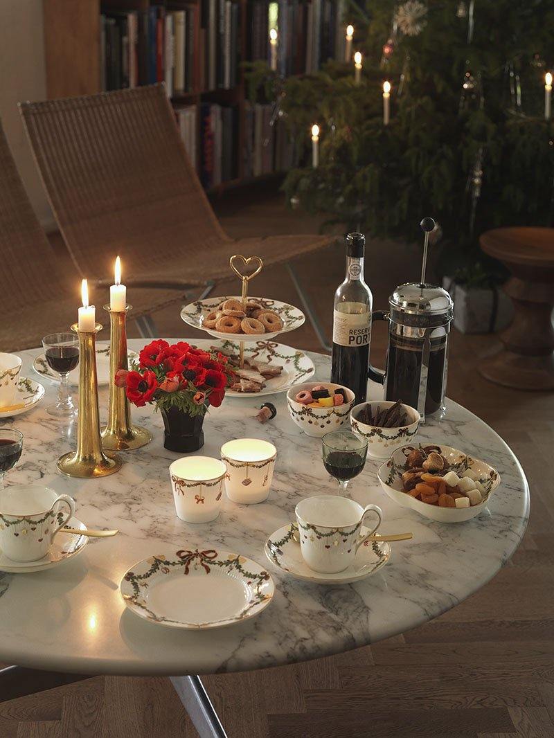 Royal Copenhagen Stjerneriflet tallerken - 22 cm. - Bahne